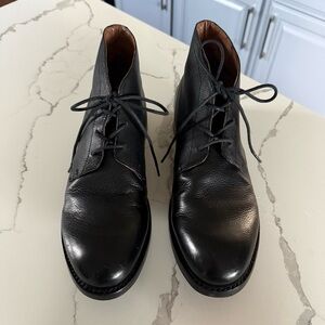 Frye’s Bowery Chukka Black Lace Up Ankle Boots Size 9.5  Model #40118